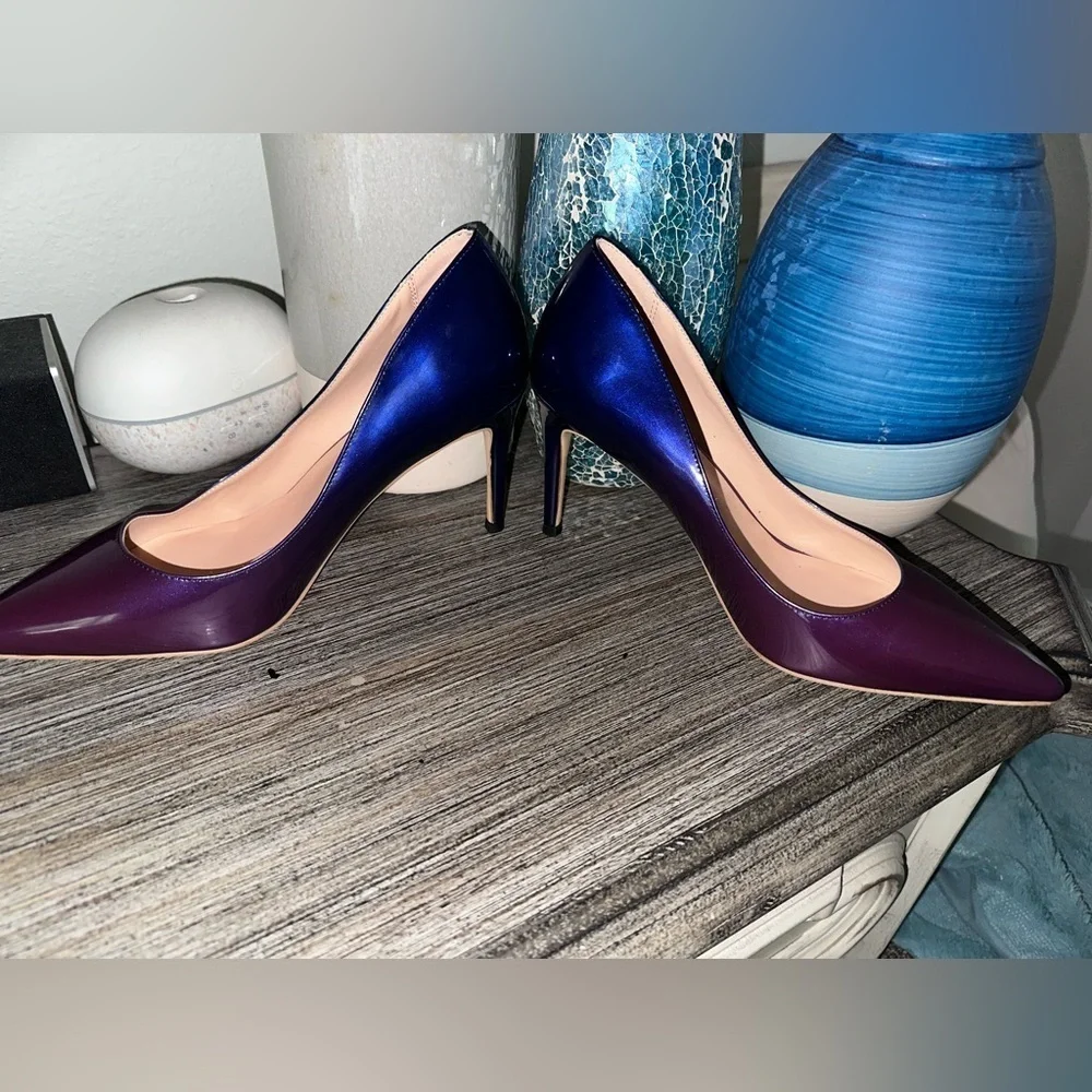 Sophisticated Purple Heels with Glossy Finish